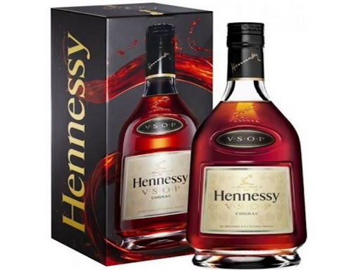 giá rượu Hennessy 2